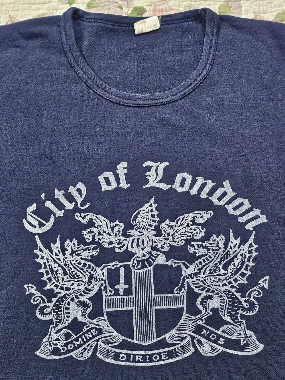 VTG 70s Men's Navy Blue City Of London Print Cotton T-Shirt M